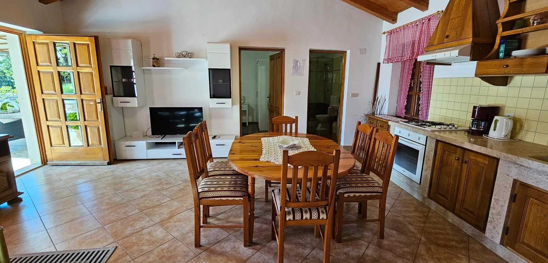 Apartments Vesna With Pool - New! Sveti Lovreč Pazenatički 0*,