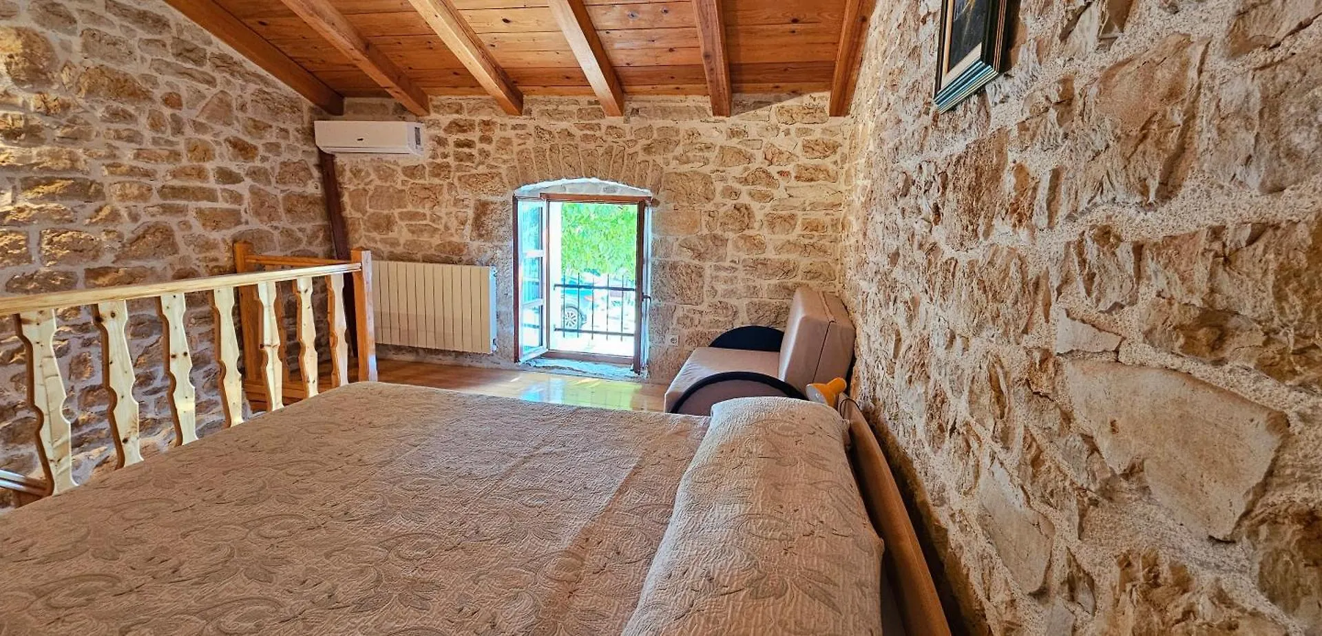 Apartments Vesna With Pool - New! Sveti Lovreč Pazenatički